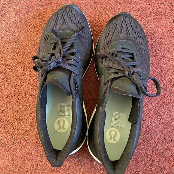 Lululemon Chargefeel Low* Womens Workout Shoe - Picture 9 of 12